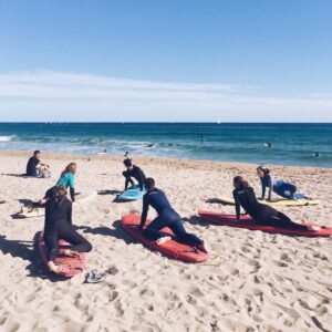 Curso mensual de Surf de 12h en Grupo