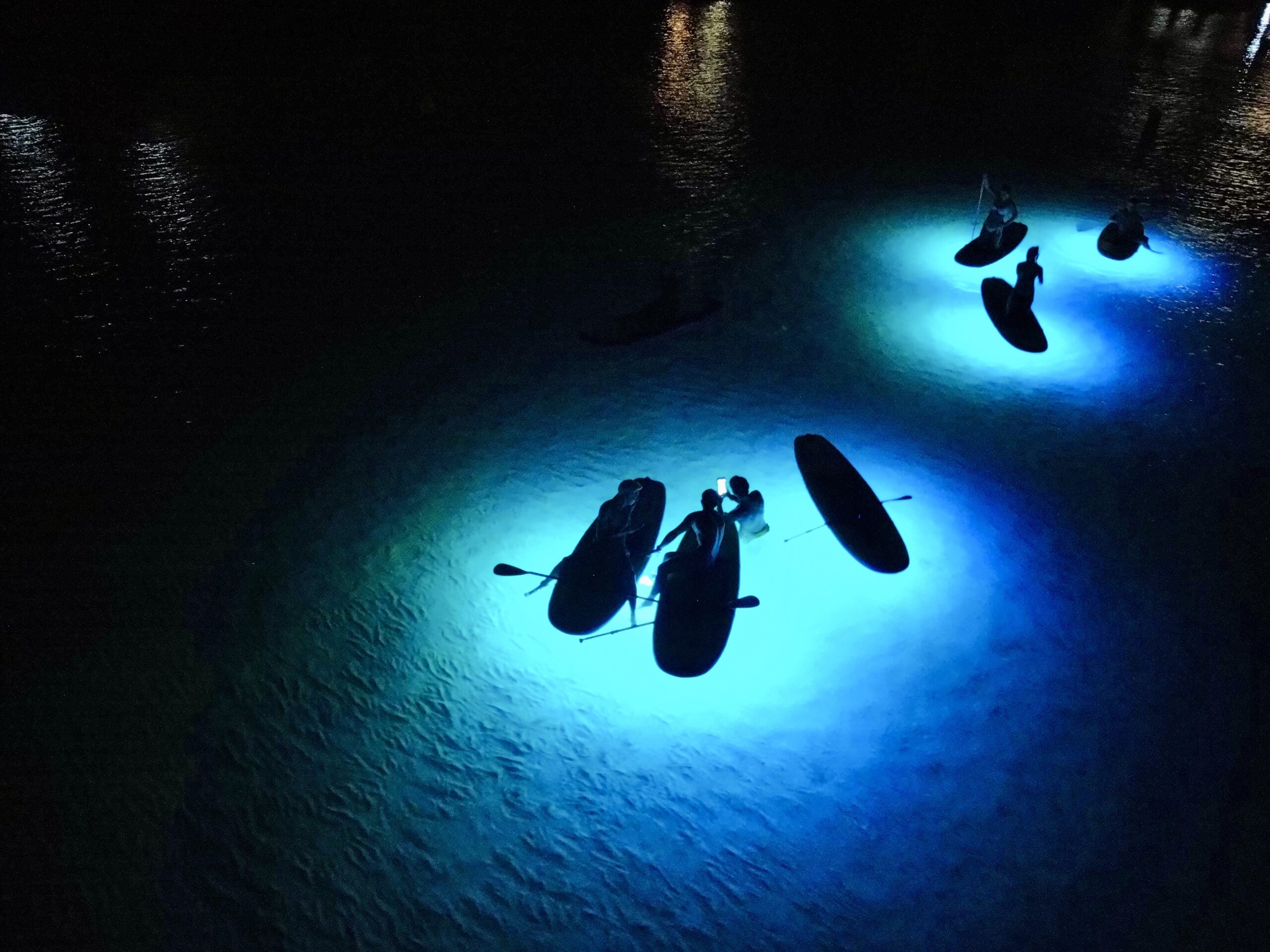 Paddle Surf NEON Experience al atardecer - Imagen 5