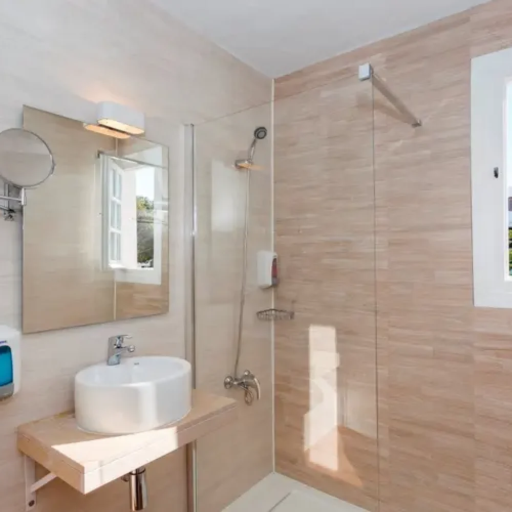 two-rooms-apartment-bano-sea-view-garden-village-a